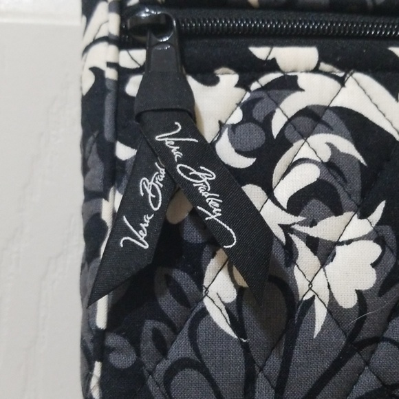 Vera Bradley clutch - Picture 3 of 5